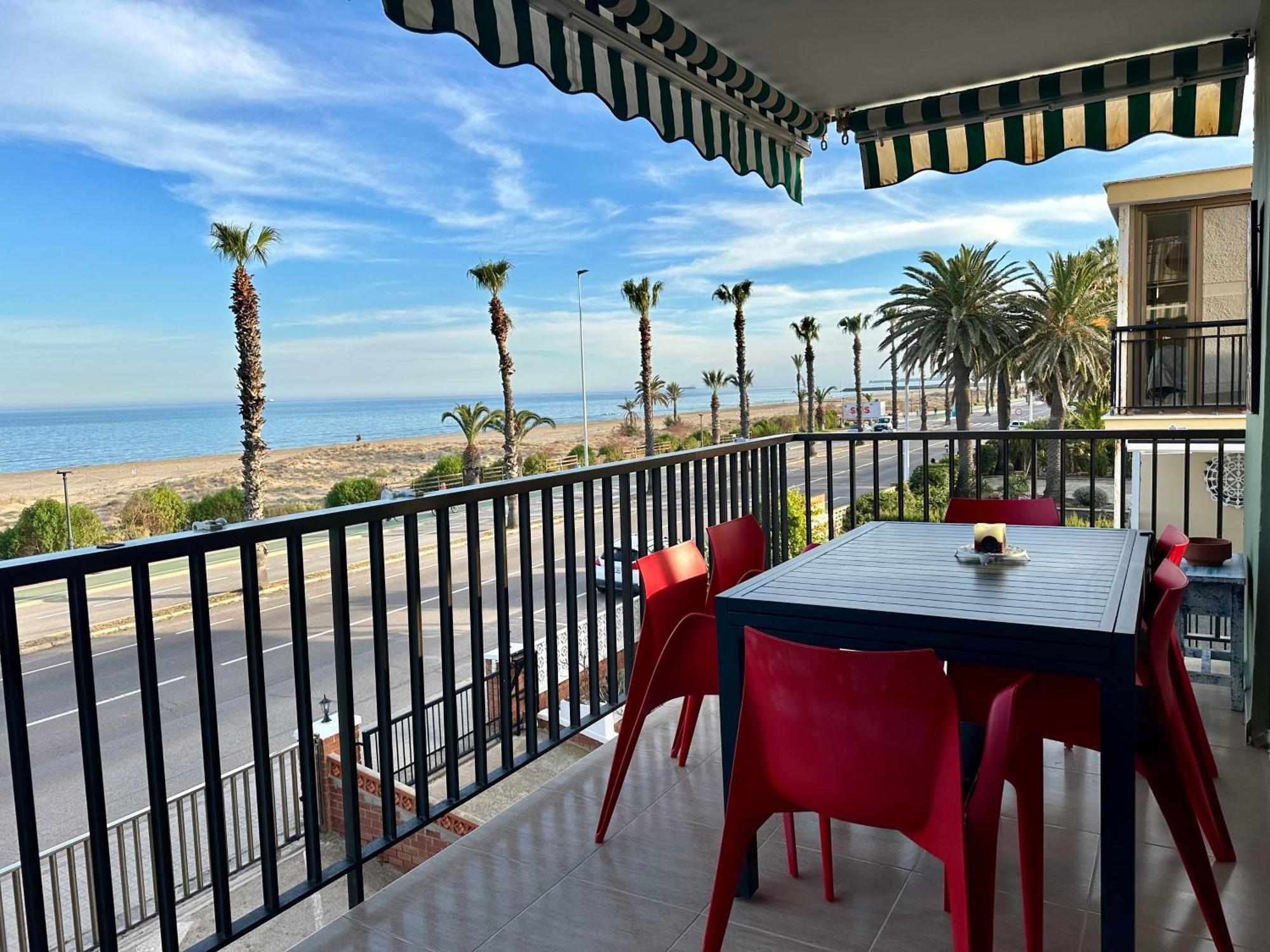 Apartamento Frente Al Mar Беникасим Экстерьер фото